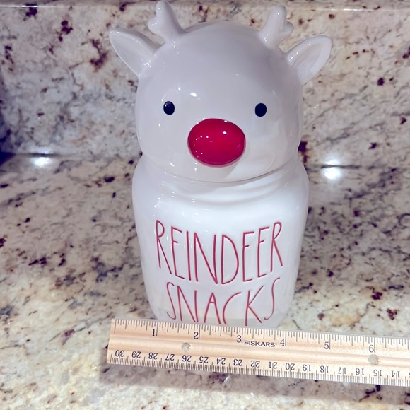 Rae Dunn Rudolf Reindeer Snacks Container White & Red Christmas Decor Holiday - Picture 9 of 11